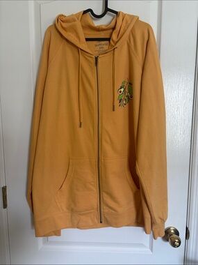 SeaWorld Rare Women'Zip Hoodie with Avocado Orca 🫍 Print